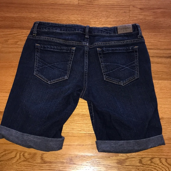 jean shorts - Picture 2 of 2